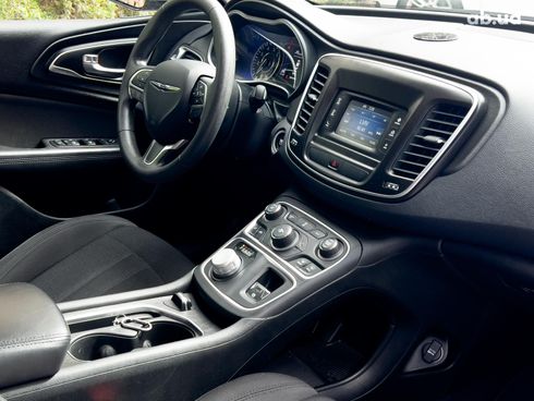 Chrysler 200 2015 серый - фото 21