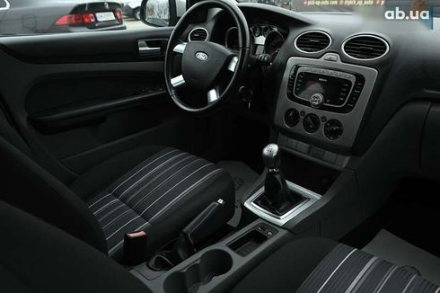 Ford Focus 2009 - фото 25