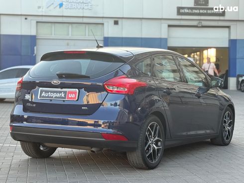 Ford Focus 2017 синий - фото 4