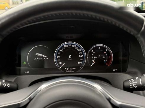 Jaguar XF 2016 - фото 19
