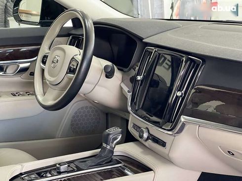 Volvo S90 2017 - фото 30