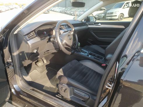 Volkswagen Passat 2019 черный - фото 42
