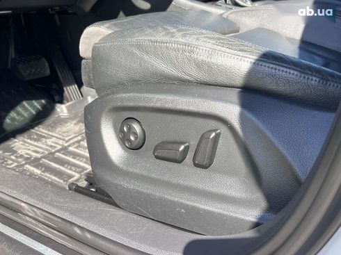 Audi Q3 2015 - фото 14