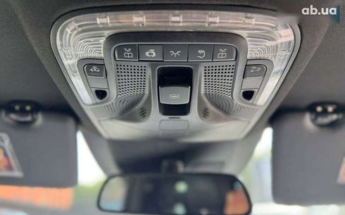 Mercedes-Benz V-Класс 2016 - фото 21