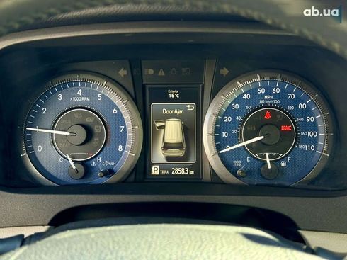 Toyota Sienna 2015 - фото 26