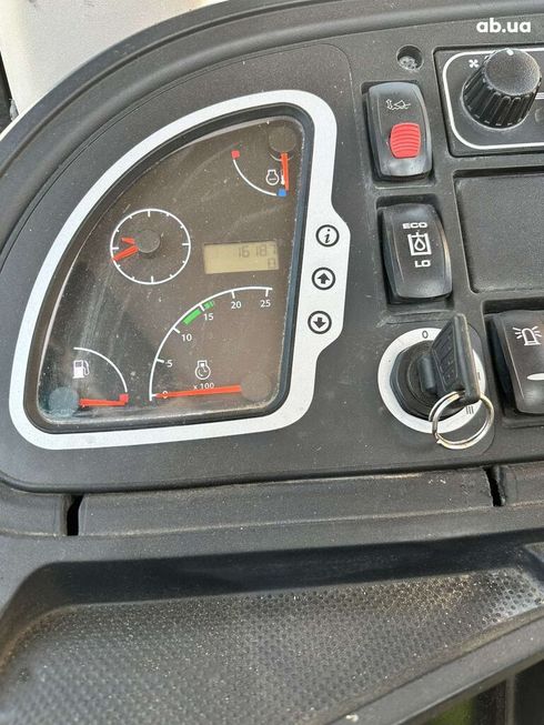 JCB 3 CX 2018 - фото 10