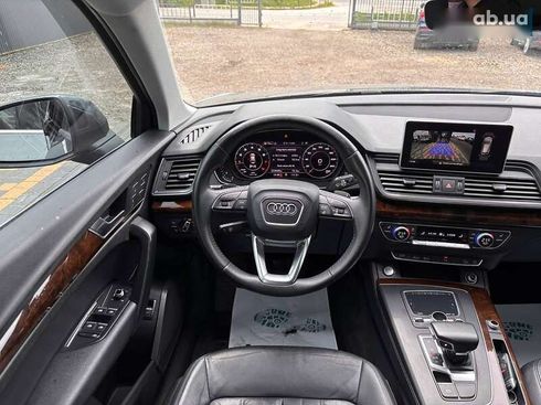 Audi Q5 2018 - фото 29