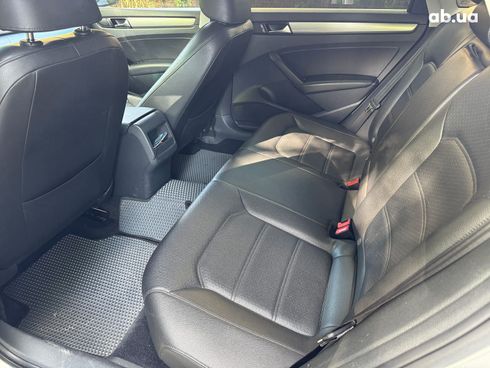 Volkswagen Passat 2014 серый - фото 16