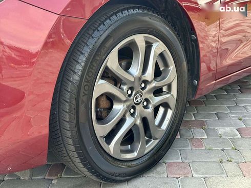 Toyota Yaris 2019 - фото 14