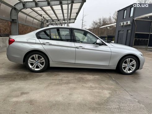 BMW 3 серия 2016 серый - фото 4