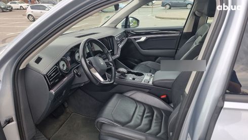 Volkswagen Touareg 2021 - фото 13