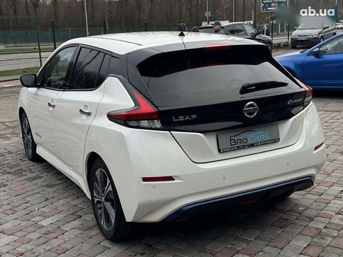 Nissan Leaf 2019 - фото 9