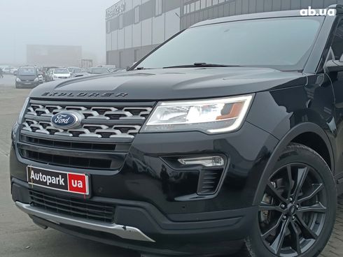 Ford Explorer 2018 черный - фото 8