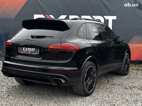 Porsche Cayenne 2016 - фото 14
