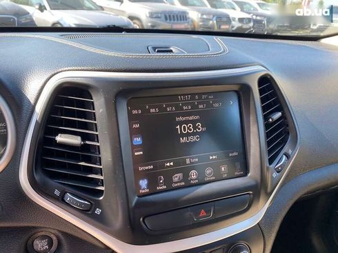 Jeep Cherokee 2016 - фото 16