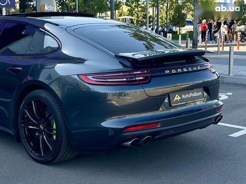 Porsche Panamera 2018 - фото 12