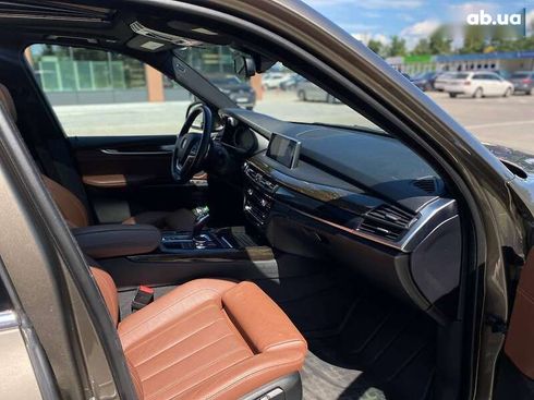 BMW X5 2018 - фото 24