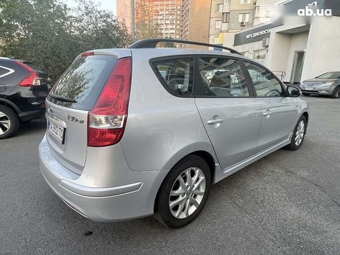 Hyundai i30 2011 - фото 7