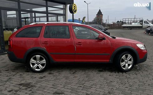 Skoda Octavia 2010 - фото 8