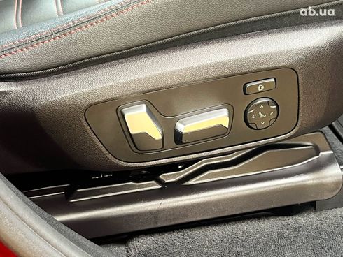 BMW X4 2020 красный - фото 17