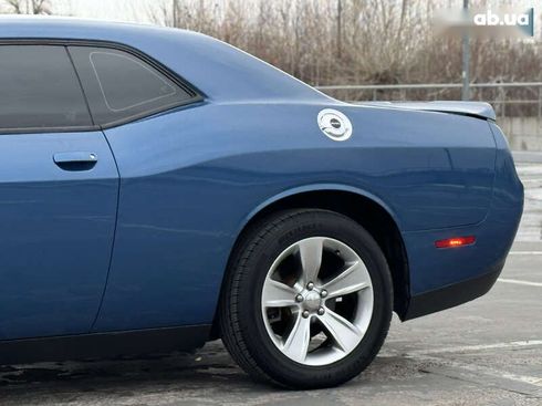 Dodge Challenger 2021 - фото 14