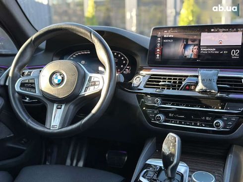 BMW 5 серия 2020 - фото 15