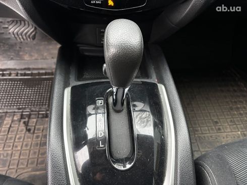 Nissan Rogue 2016 синий - фото 23