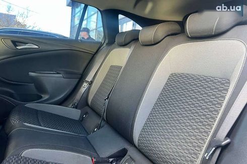 Opel Astra 2020 - фото 18