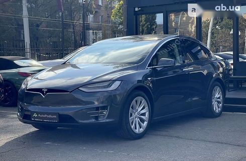 Tesla Model X 2018 - фото 5