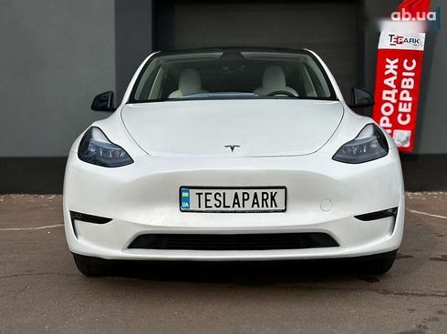 Tesla Model Y 2022 - фото 2