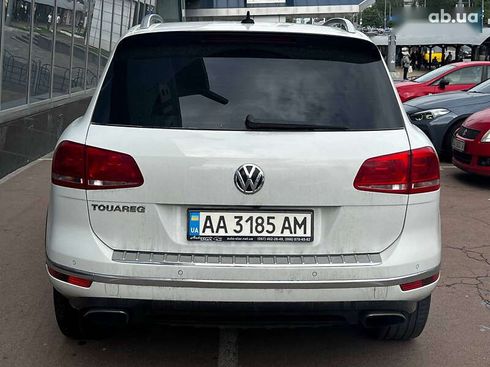 Volkswagen Touareg 2015 - фото 6