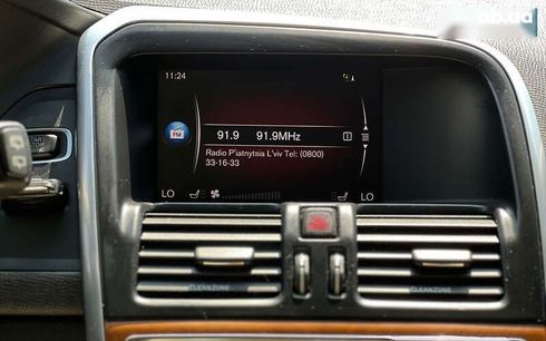 Volvo XC60 2017 - фото 16