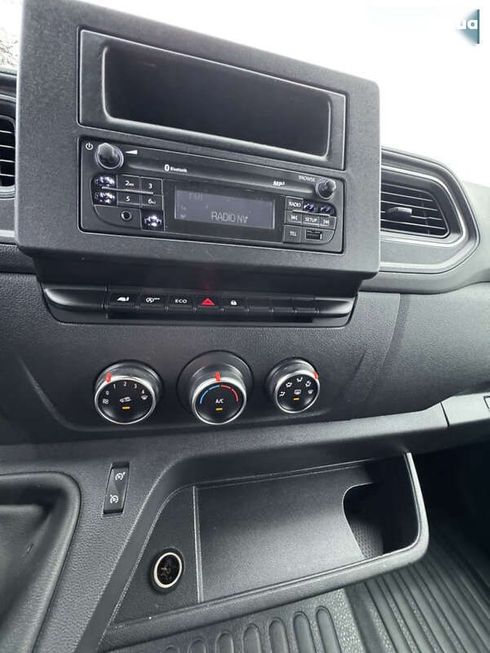 Renault Master 2020 - фото 20
