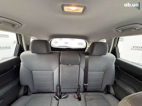 Kia Sorento 2016 - фото 13