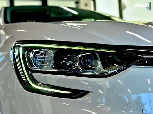 Renault Megane 2018 - фото 13