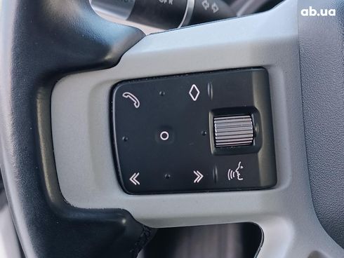Land Rover Defender 2021 белый - фото 23