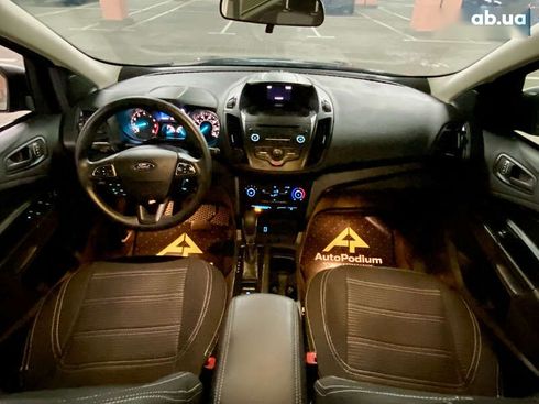 Ford Escape 2017 - фото 10