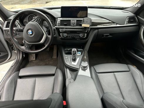 BMW 3 серия 2016 серый - фото 15