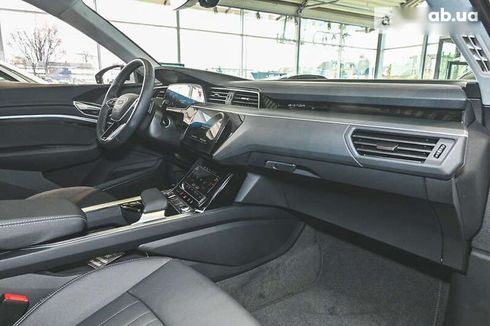 Audi Q8 e-tron 2023 - фото 9