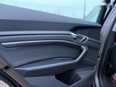 Audi E-Tron 2020 - фото 24