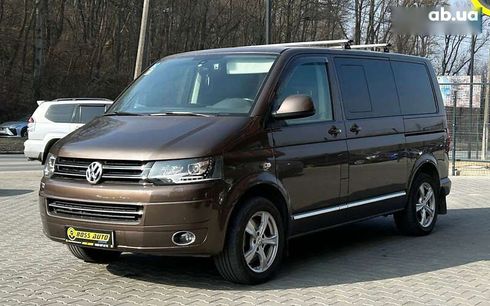 Volkswagen Multivan 2015 - фото 3