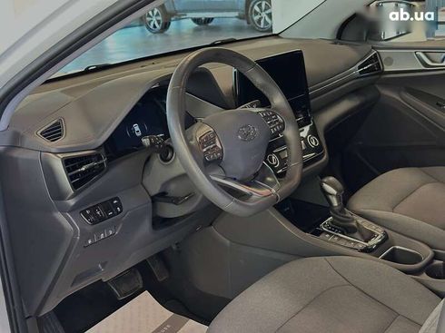 Hyundai Ioniq 2020 - фото 14