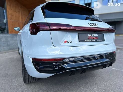Audi Q8 e-tron 2023 - фото 8