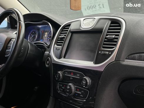 Chrysler 300 2018 черный - фото 55