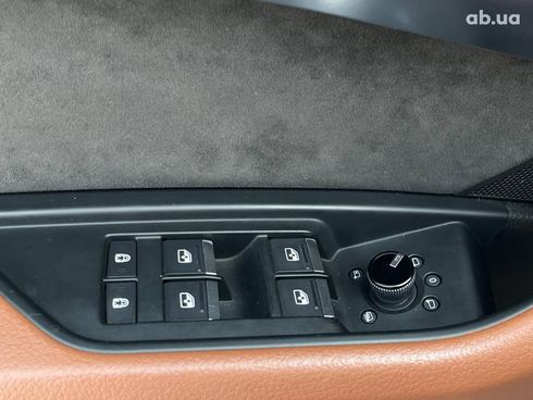 Audi E-Tron 2020 синий - фото 22