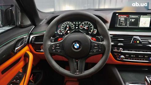 BMW M5 2019 - фото 30