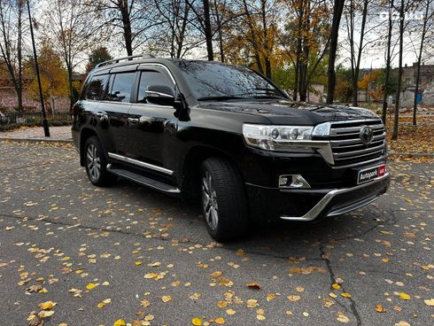 Toyota Land Cruiser 2018 черный - фото 7