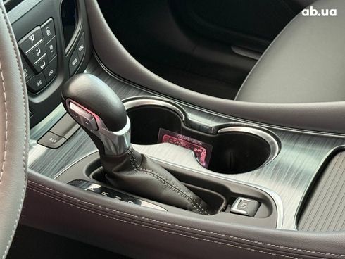 Buick Envision 2020 серый - фото 15