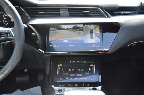 Audi E-Tron 2022 - фото 18