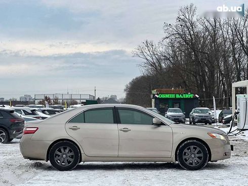 Toyota Camry 2007 - фото 6